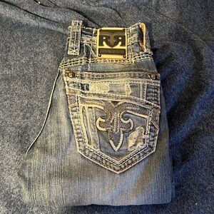 Men’s Rock Revival slim Straight 29x32